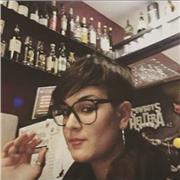 Laureata in economia e management